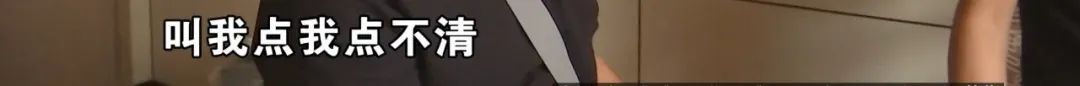 DƬ